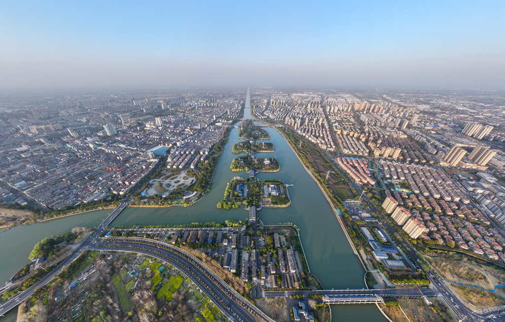 3月25日拍攝的江都水利樞紐（無人機照片）。新華社記者 季春鵬 攝