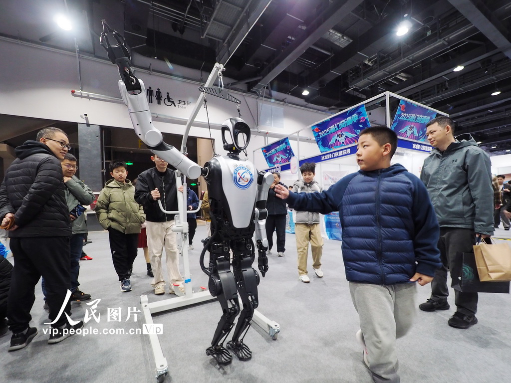 2025北京科幻嘉年華吸引觀眾【6】