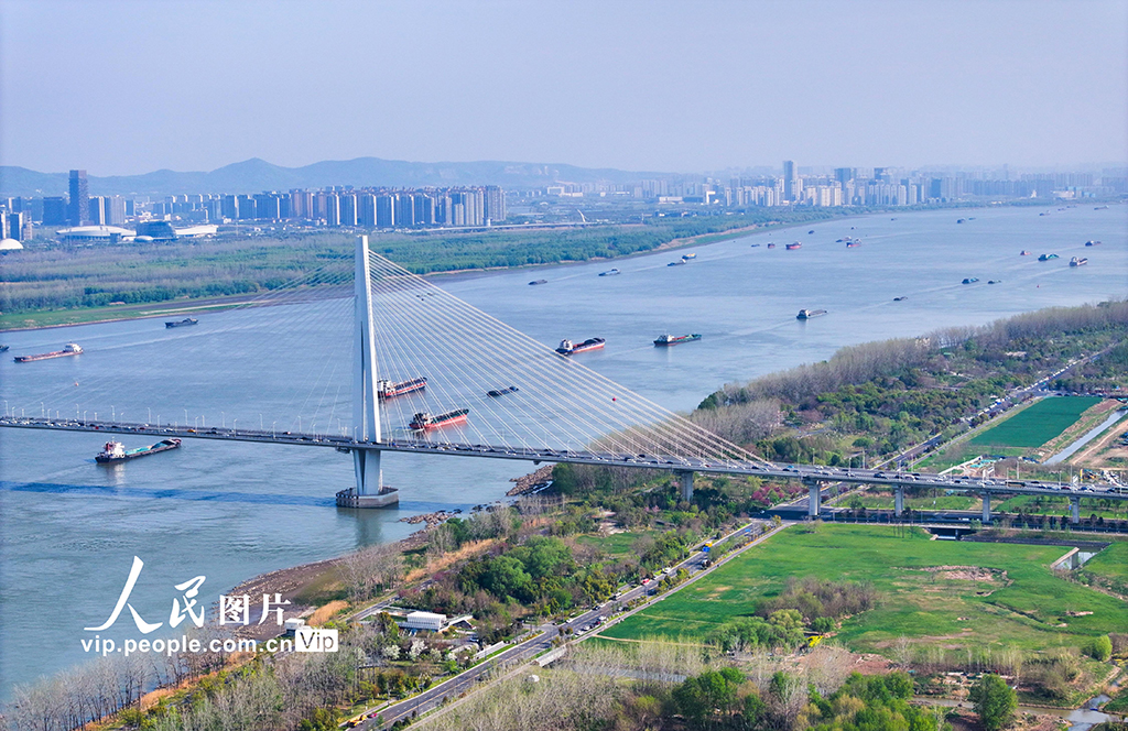 江蘇南京:長江航運忙【3】