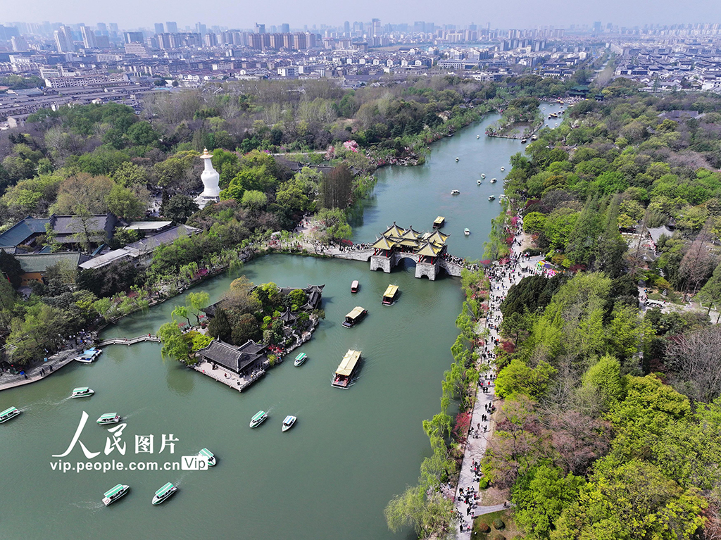 江蘇揚州:清明假期瘦西湖游人絡繹不絕【4】