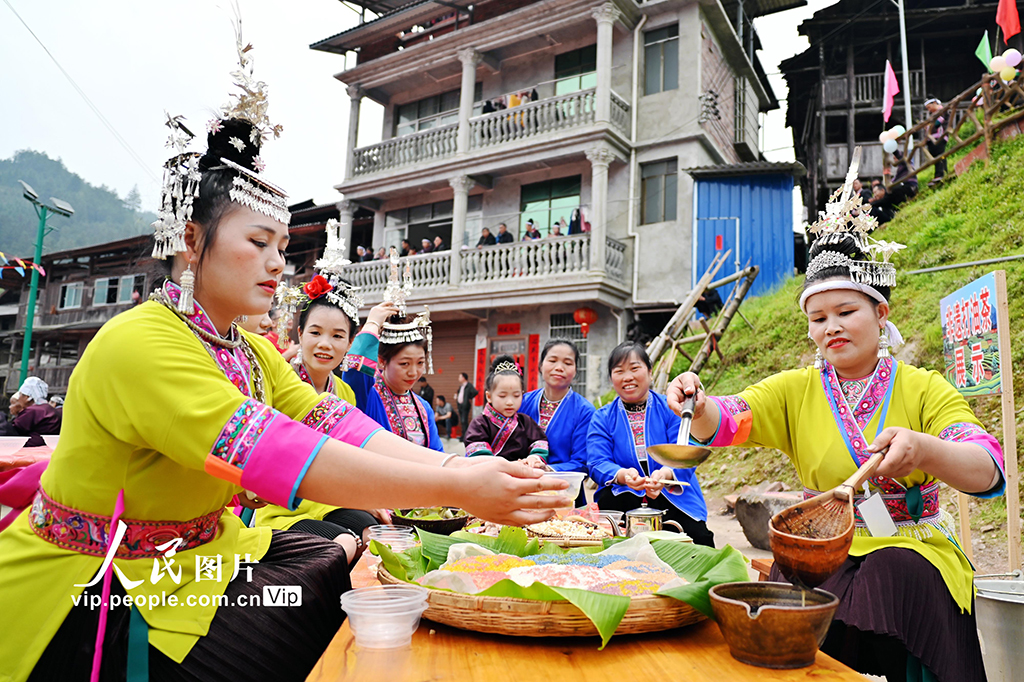 廣西三江：油茶飄香迎賓客