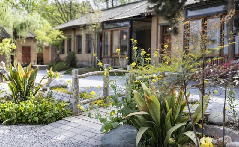 西安市鄠邑區蔣村街道柳泉口村，開在山間的“六藝齋”民宿。王劍攝