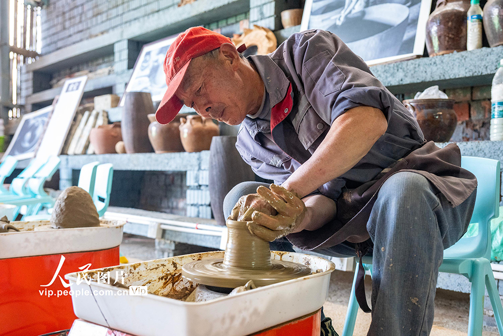 安徽廣德:磚雕技藝煥新生【4】
