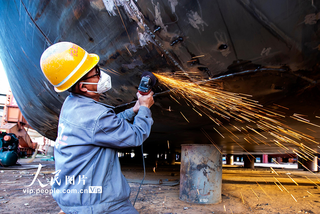 江西都昌:造船忙 趕訂單【4】