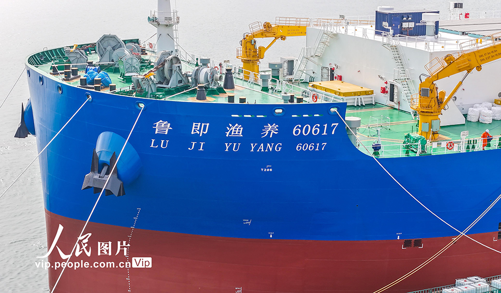 全球首艘15萬噸級智慧漁業養殖工船在山東青島交付運營【5】