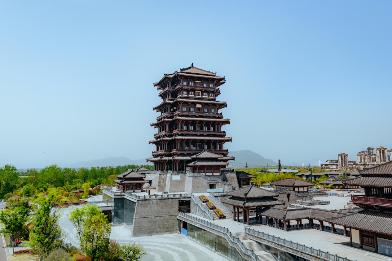 漢中市天漢濕地公園不僅是濕地，還是集漢江度汛、生態修復、休閑觀光等功能于一體的水利景區。邱活攝