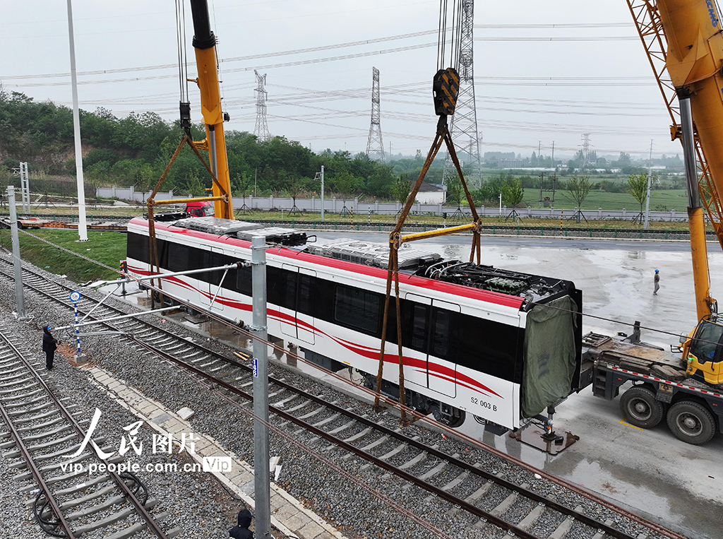 南京跨省地鐵首列車車廂在安徽當涂交付【2】