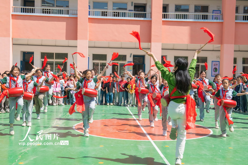 江蘇宿遷:快樂腰鼓舞動校園【5】