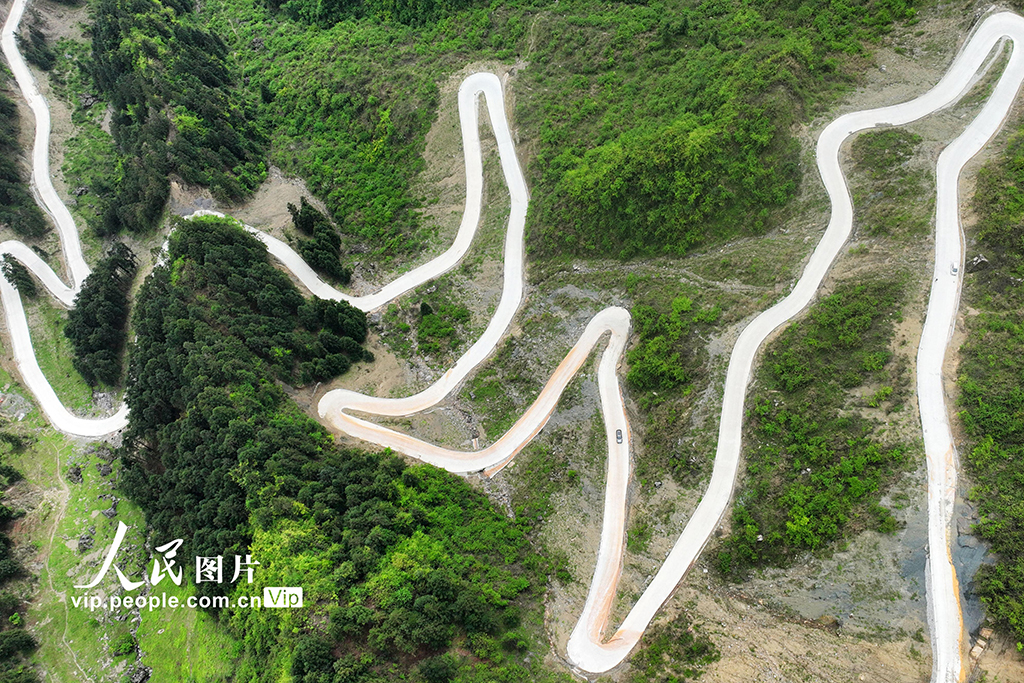 重慶酉陽：“四好農村路”助力農村經濟發展【2】