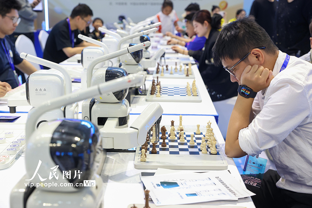 首屆具身智能機器人運動會在江蘇省無錫市舉辦【2】