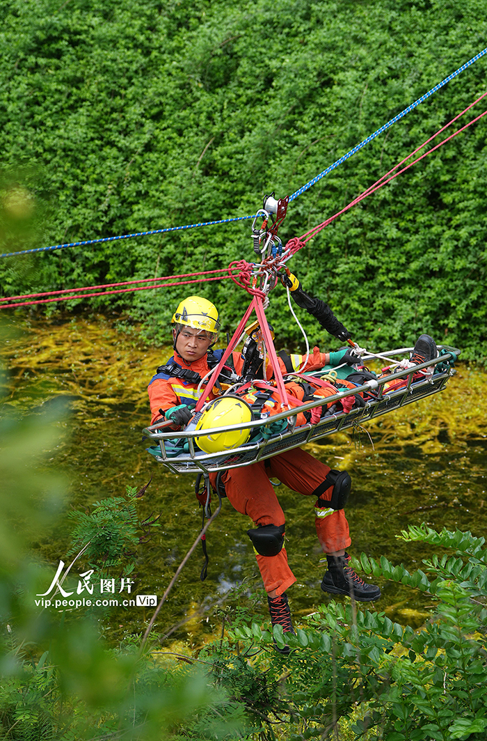 四川遂寧:地震救援技術比賽舉行【4】