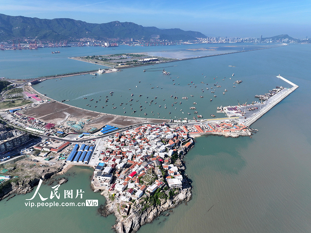 江蘇連云港:漁船有序返港休漁【6】