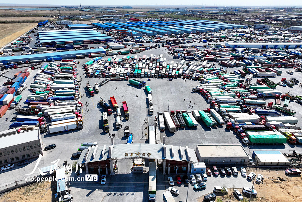 內蒙古二連浩特:迎戰口岸貨運高峰【5】