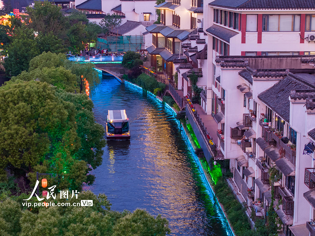 江蘇南京:夫子廟迎來旅游熱【4】