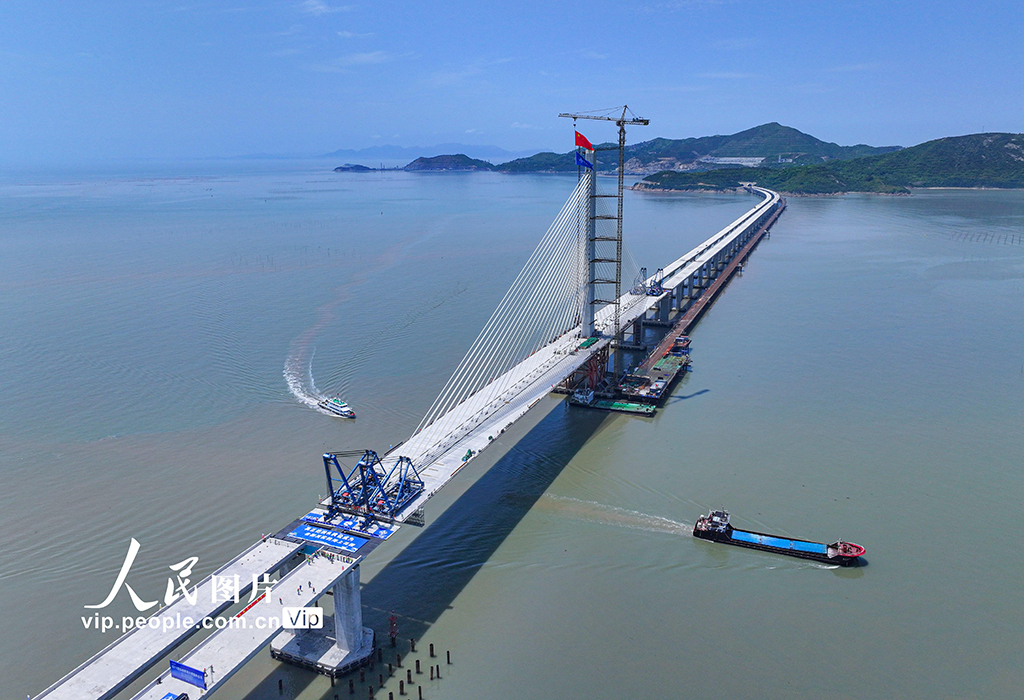 浙江溫州：洞頭峽跨海大橋合龍