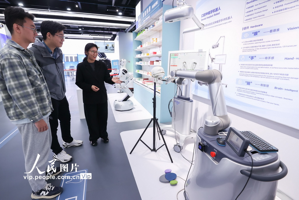 走進北京“機器人大世界”感受科技魅力【5】