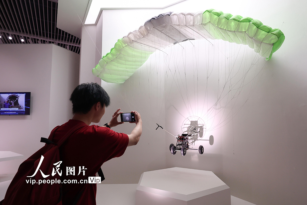 北京:“全國大學生創新成果展”在中國國家博物館舉行【7】