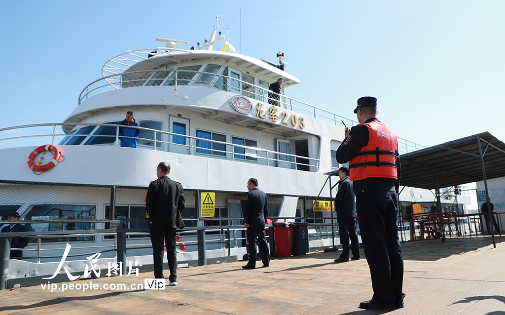 黑龍江黑河:中俄界江開通明水期國際客輪運輸【2】