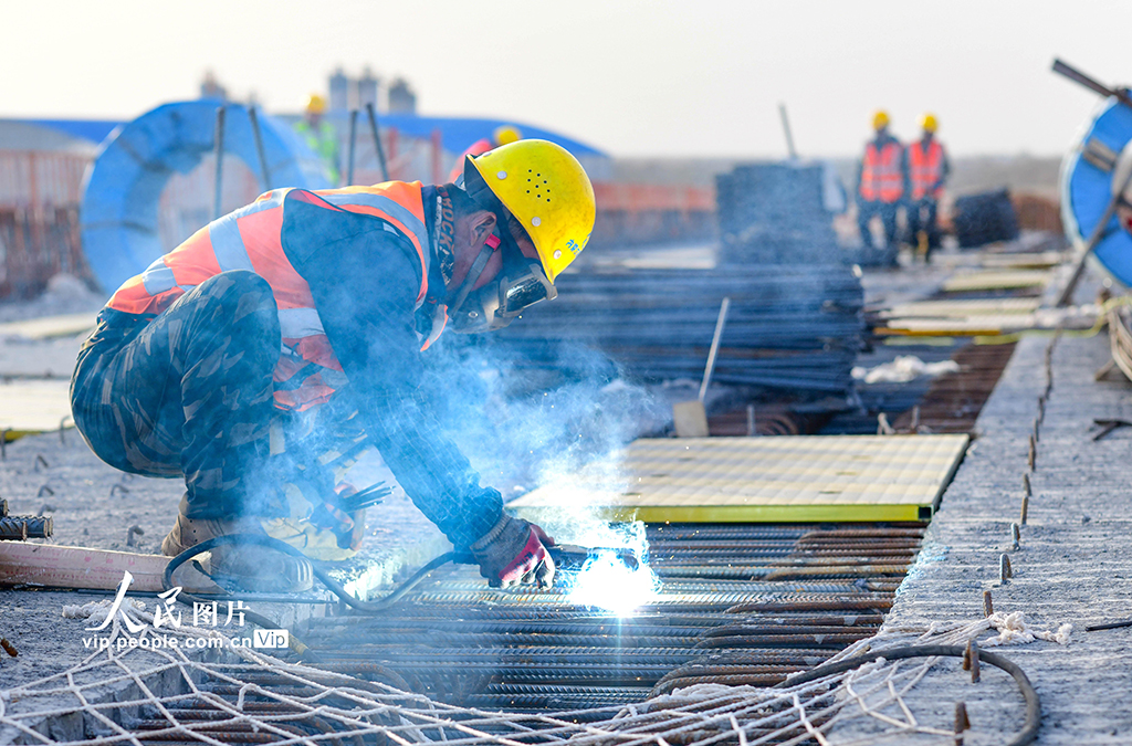 內蒙古巴彥淖爾:磴口黃河大橋建設正酣【5】