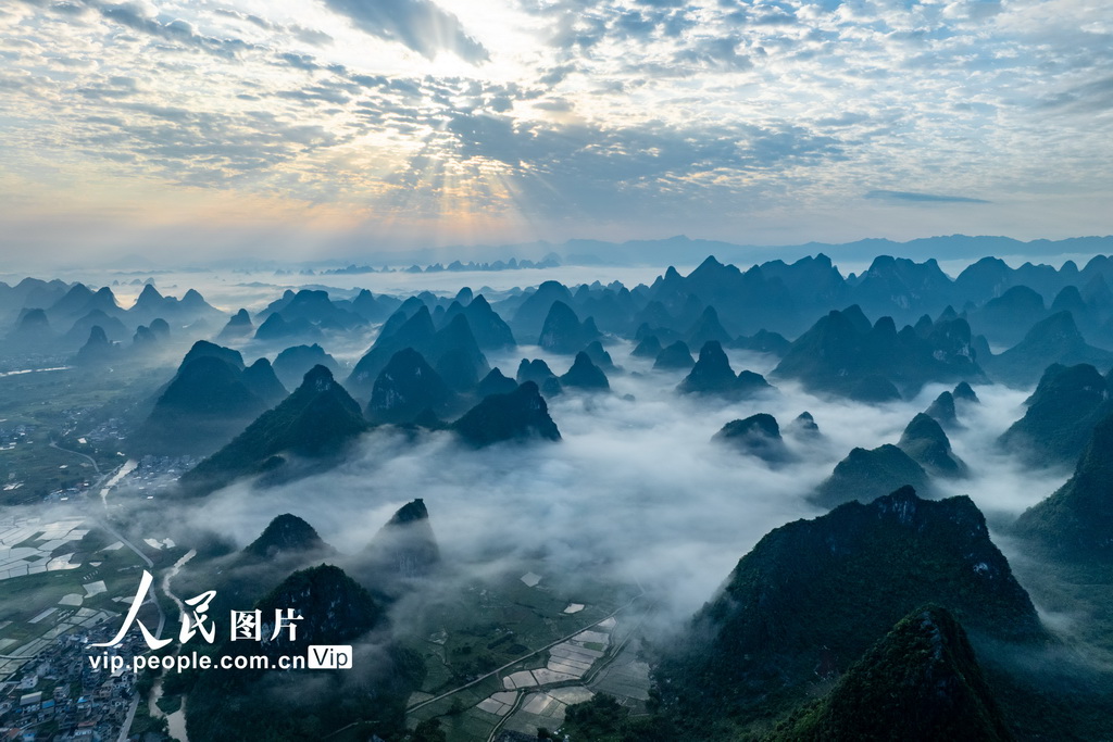 廣西荔浦：雨后喀斯特峰林景美如畫【4】