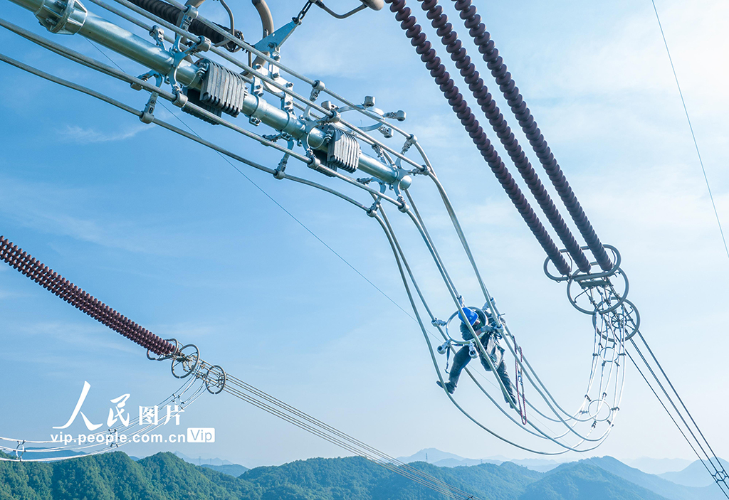 安徽池州:特高壓輸電線路檢修【4】