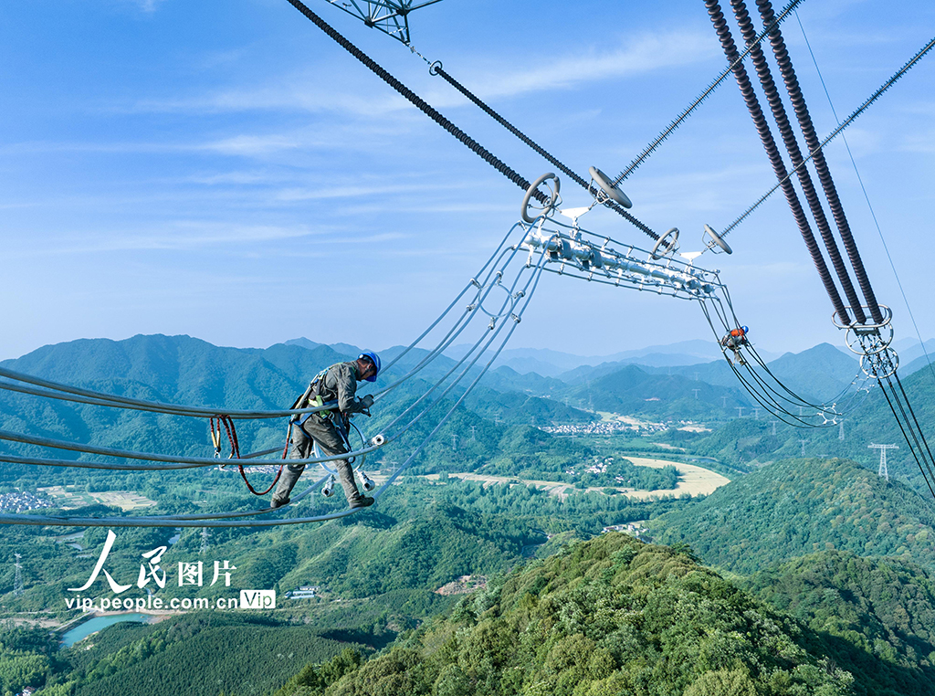 安徽池州:特高壓輸電線路檢修【5】