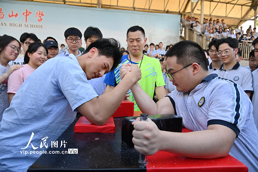 重慶：放松心情迎接高考【3】