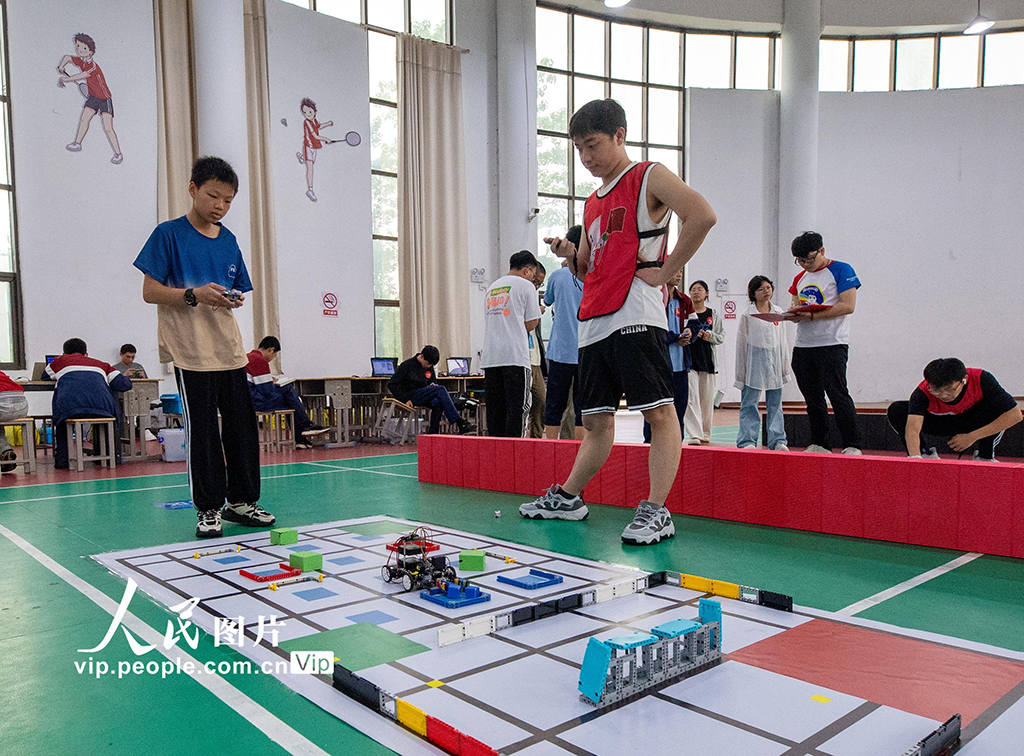 江西金溪:機器人競賽激發青少年科技興趣【4】