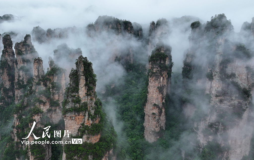 湖南張家界出現云海景觀【4】