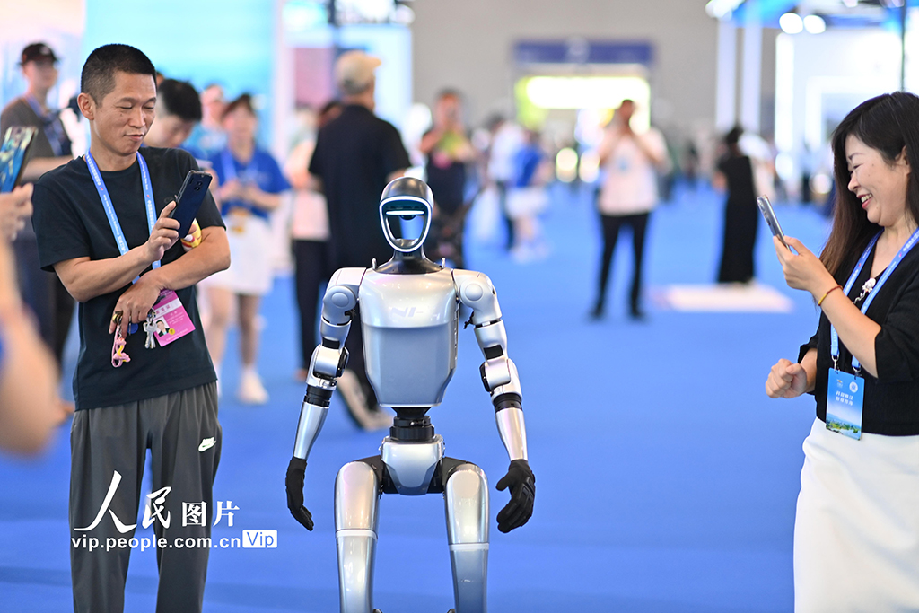 重慶:第七屆中國西部國際投資貿易洽談會開幕【4】