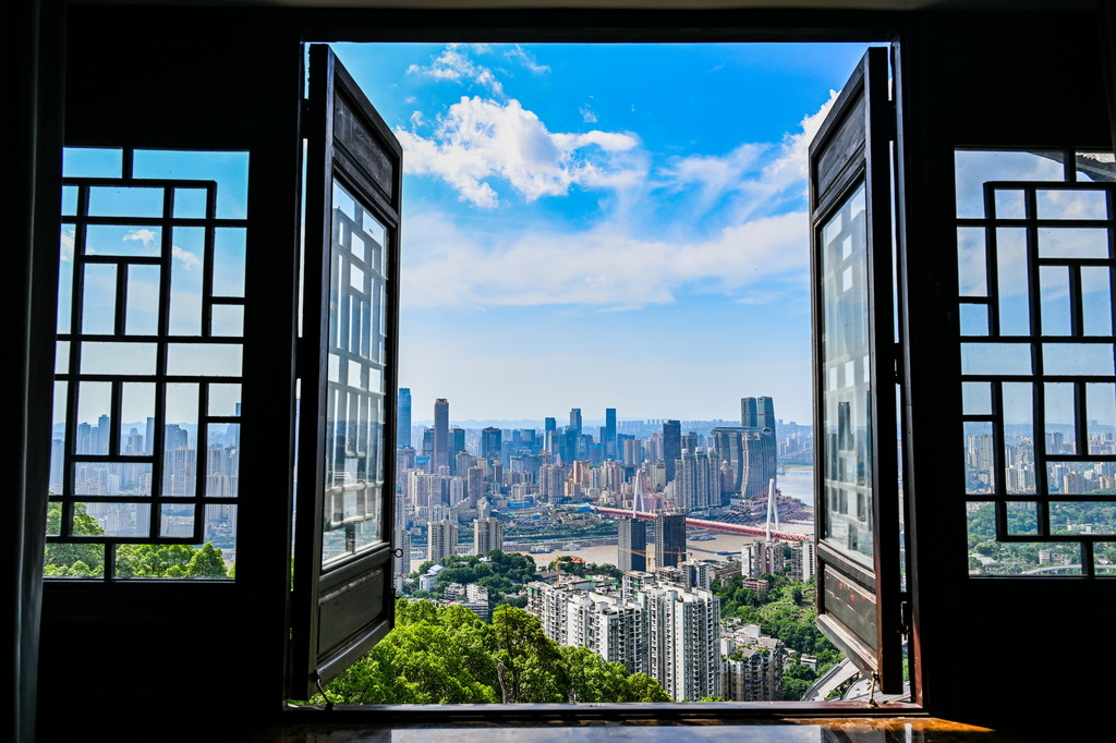 這是5月22日拍攝的重慶城市景象。