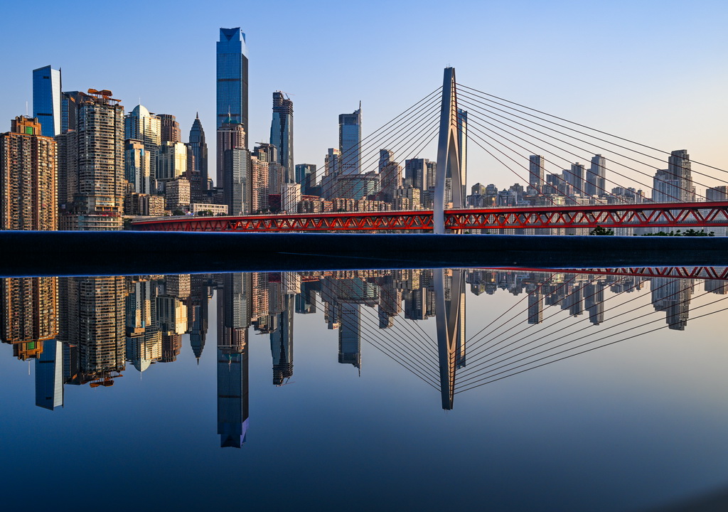 這是5月19日拍攝的重慶城市景象。