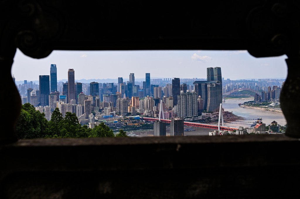 這是5月22日拍攝的重慶城市景象。