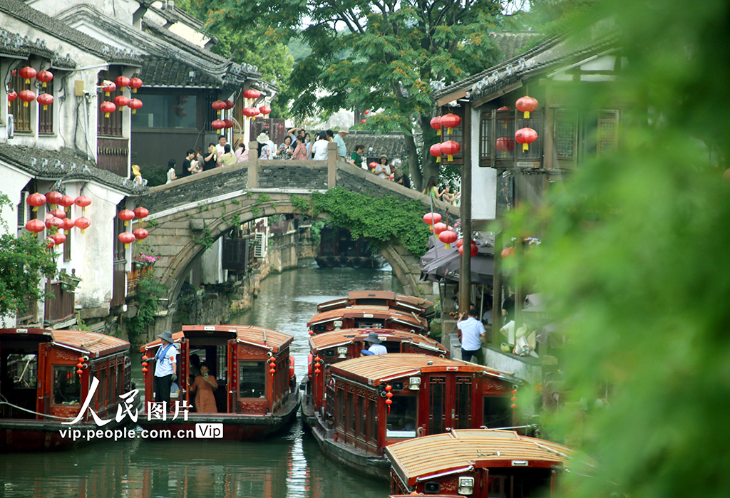 江蘇蘇州:“水上游”為游客夏日添涼意【2】
