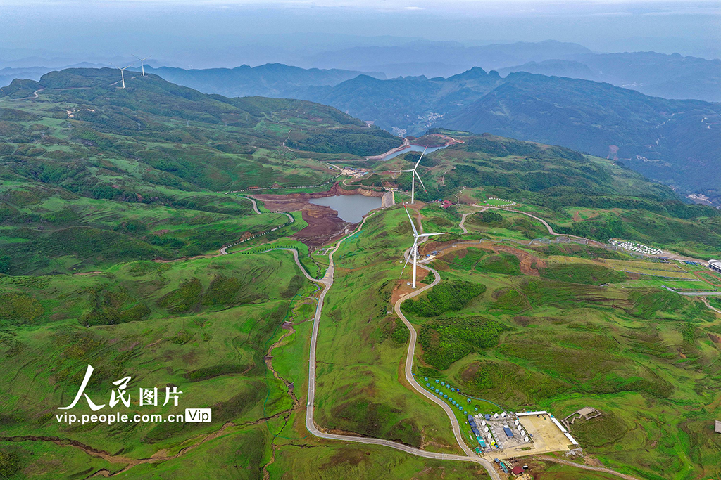 貴州六盤水:烏蒙大草原綠意盎然【3】