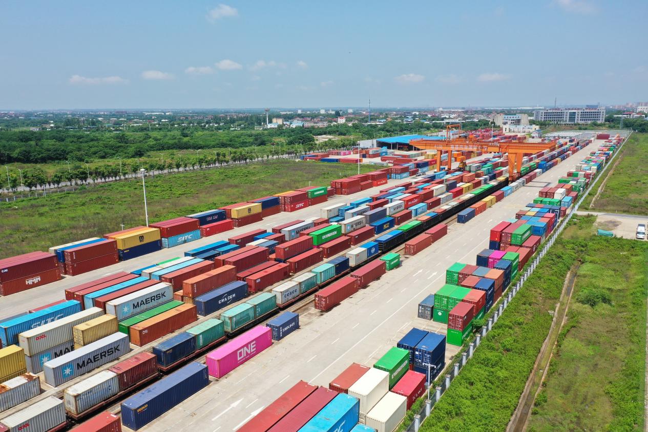 俯瞰南昌國際陸港。陳斌攝