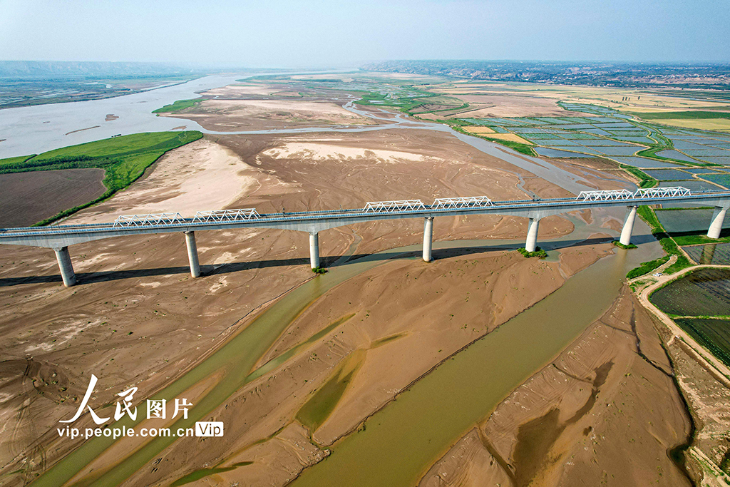山西永濟：黃河兩岸夏景如畫