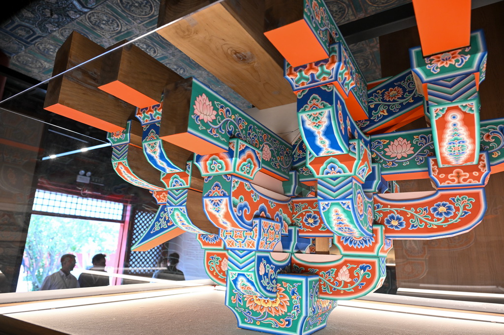 走進故宮 賞“彩畫千年”