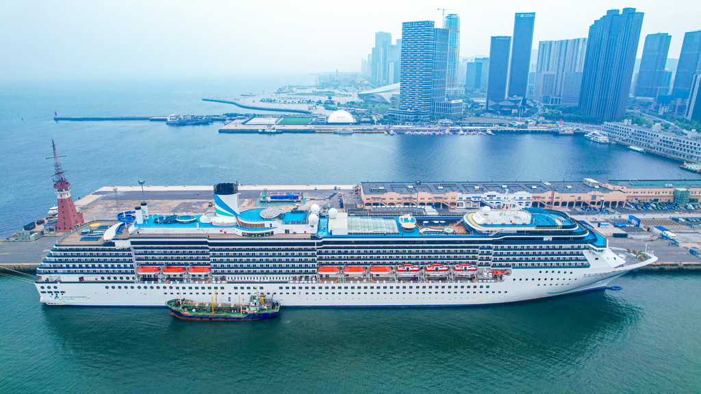 大連港時隔五年再次迎來國際郵輪始發