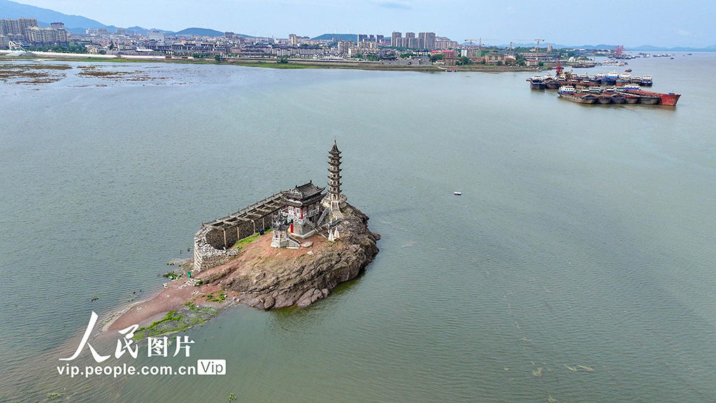 江西廬山：鄱陽湖水位上漲 再現“湖面落星”景觀【2】