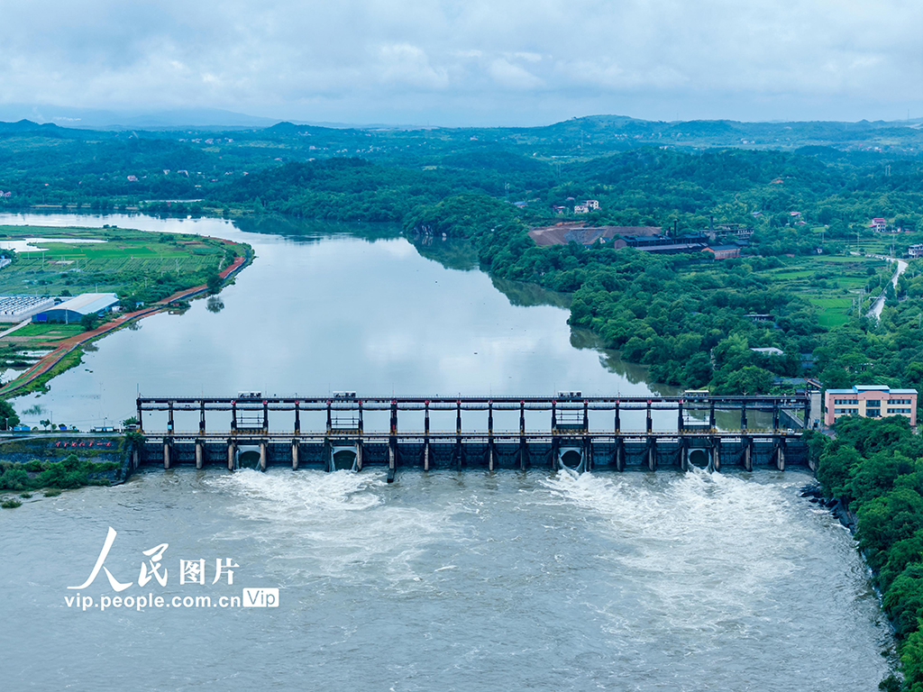 湖南東安:開閘泄洪【5】