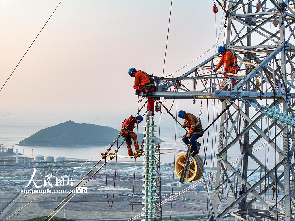 浙江：舟山望海（金塘）220千伏輸變電工程全線貫通【5】