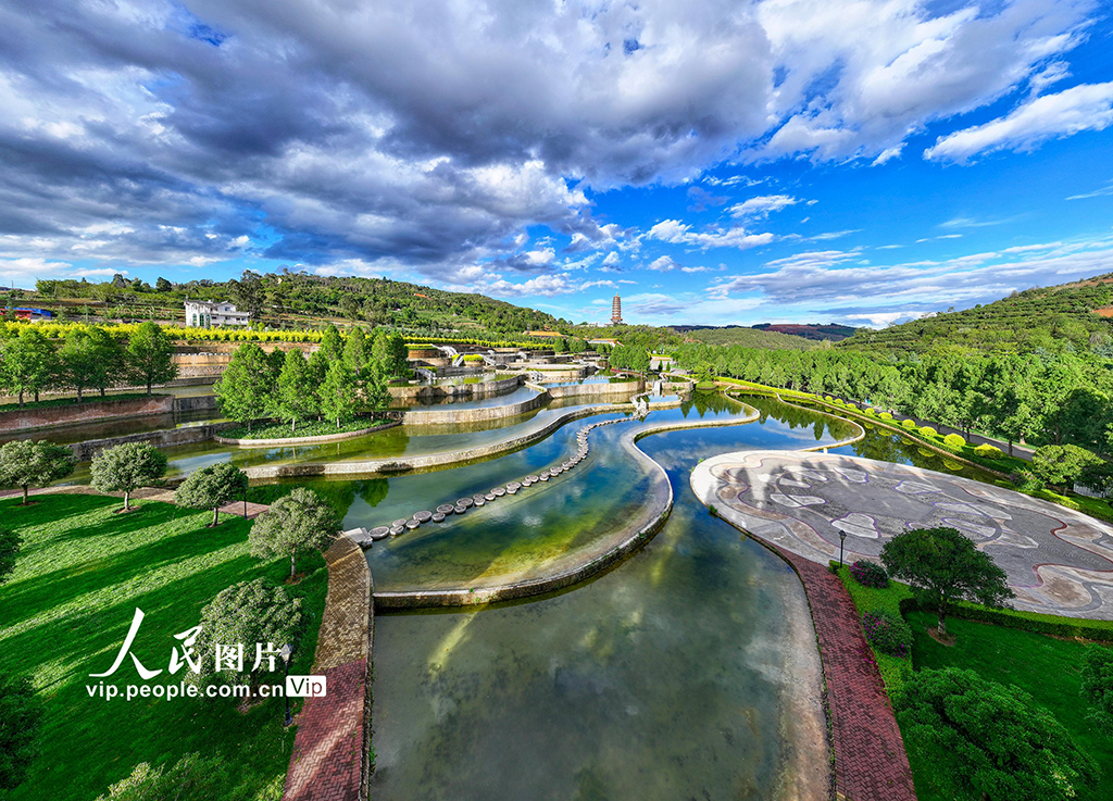 云南彌勒:五彩云池夏景美【5】