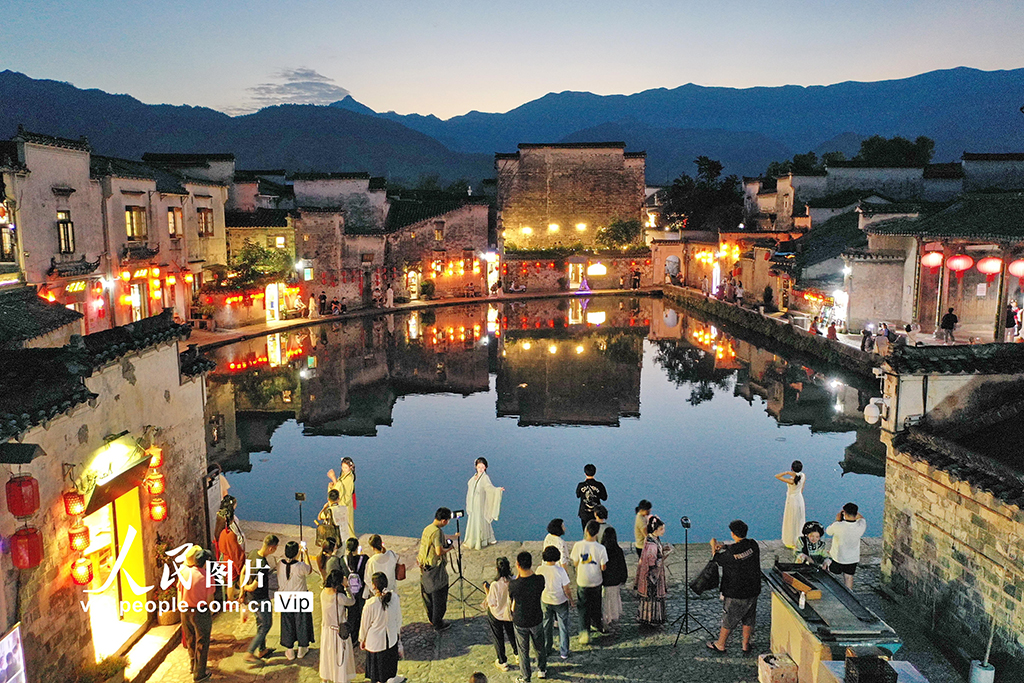 安徽黟縣：宏村夜游熱【3】