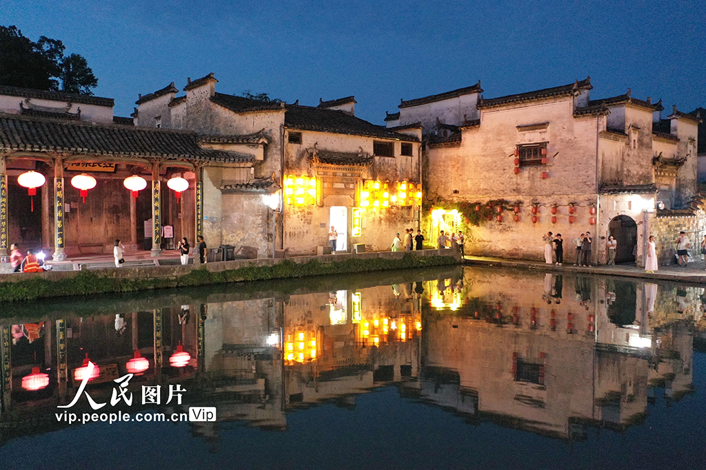 安徽黟縣：宏村夜游熱【2】