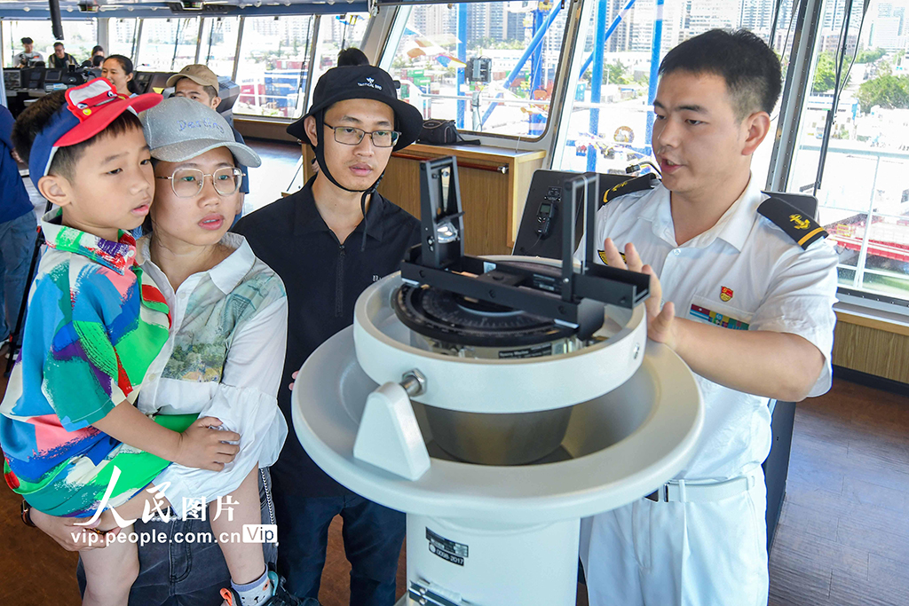 海南?？冢骸把?”號向公眾開放【4】