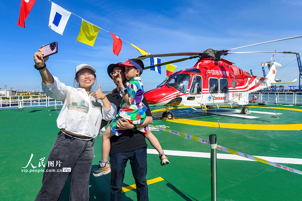 海南?？冢骸把?”號向公眾開放【2】