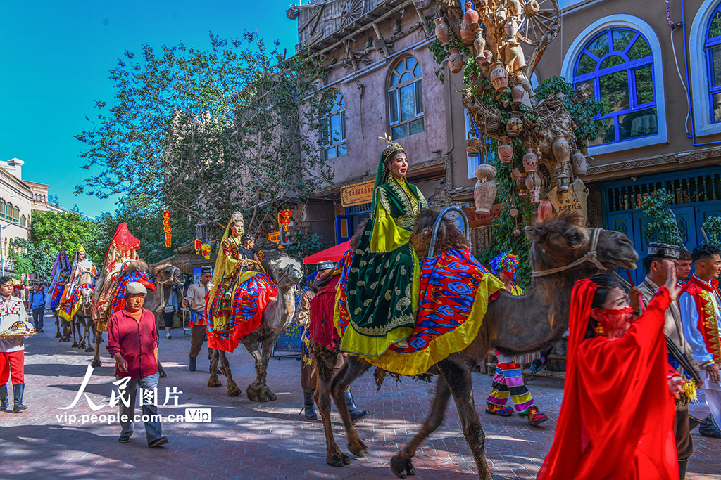 新疆喀什：古城“夜經濟”活力旺【4】