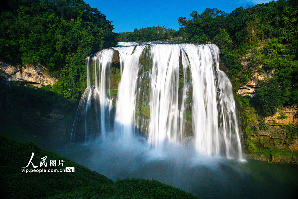 貴州安順：豐水期黃果樹瀑布場面壯觀【6】