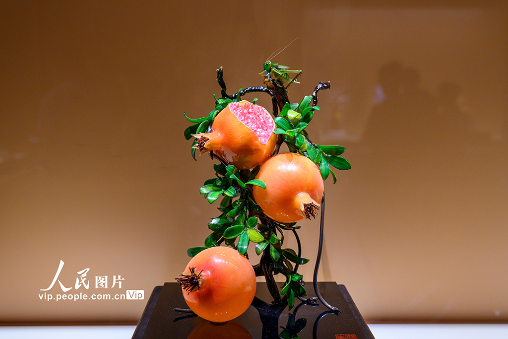 北京:“琉光璃彩——淄博琉璃藝術展”開幕【7】